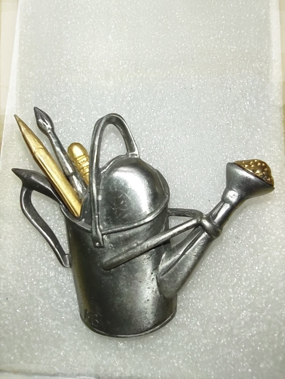 M. Bastin Signed Pewter Watering Can Artist Paintbrush, Pencils, Tools - Picture 5 of 8